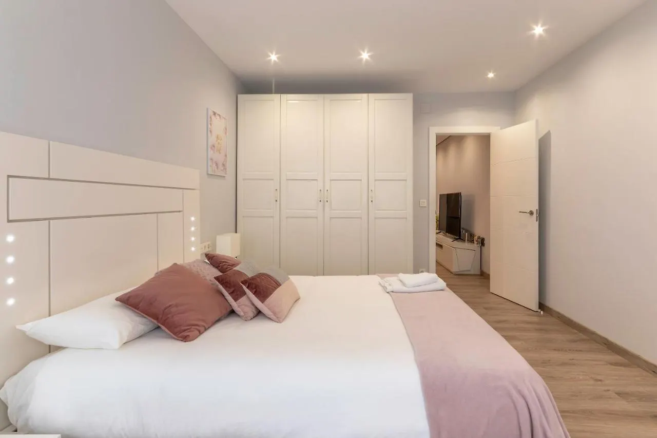 Bilbao Indautxu VIII By Aston Rentals 0*,
