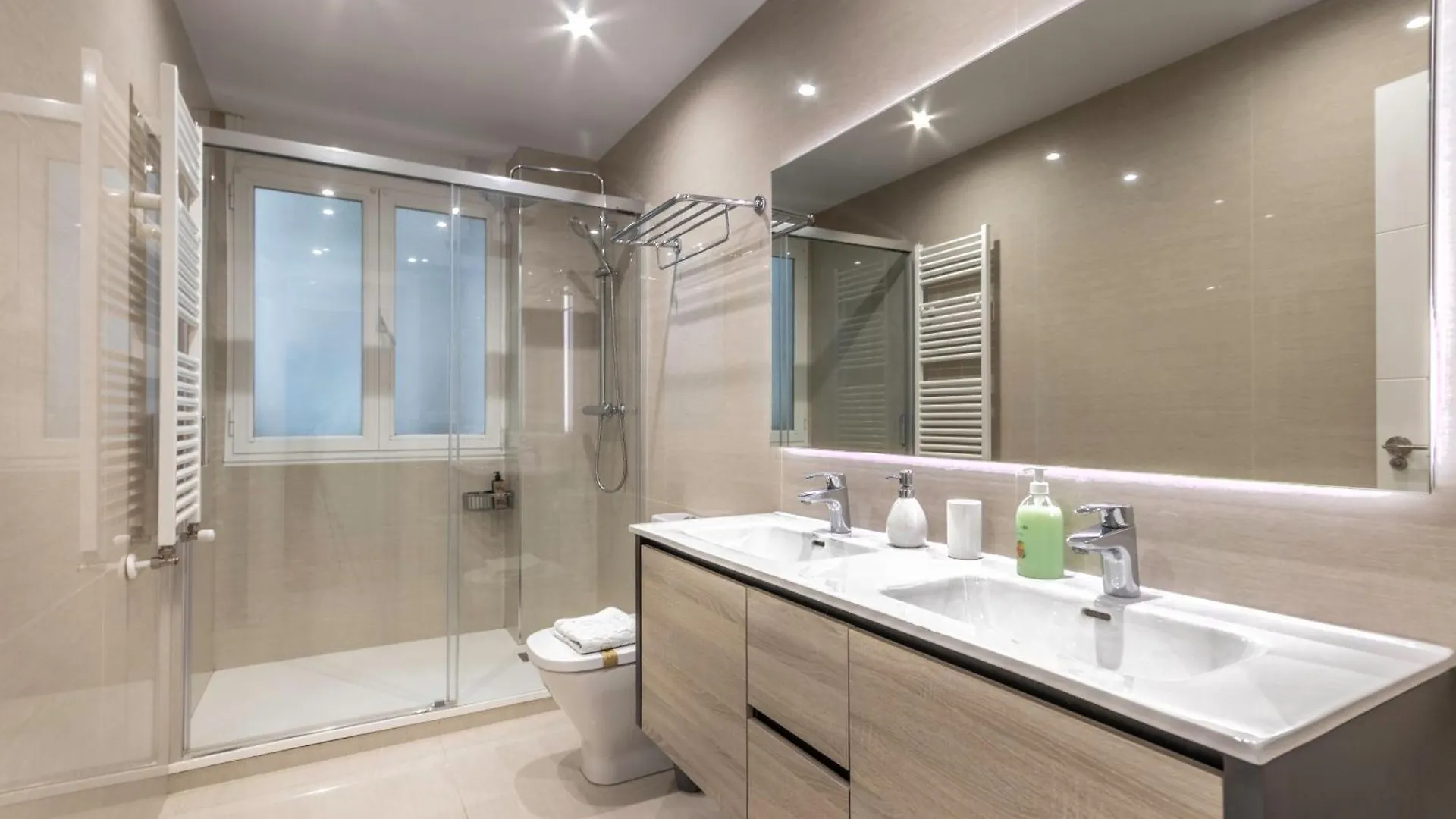 Bilbao Indautxu VIII By Aston Rentals